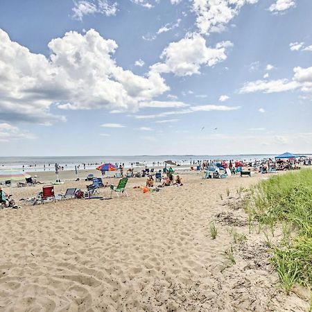 Old Orchard Beach Home With Patio Walk To Beach Eksteriør bilde