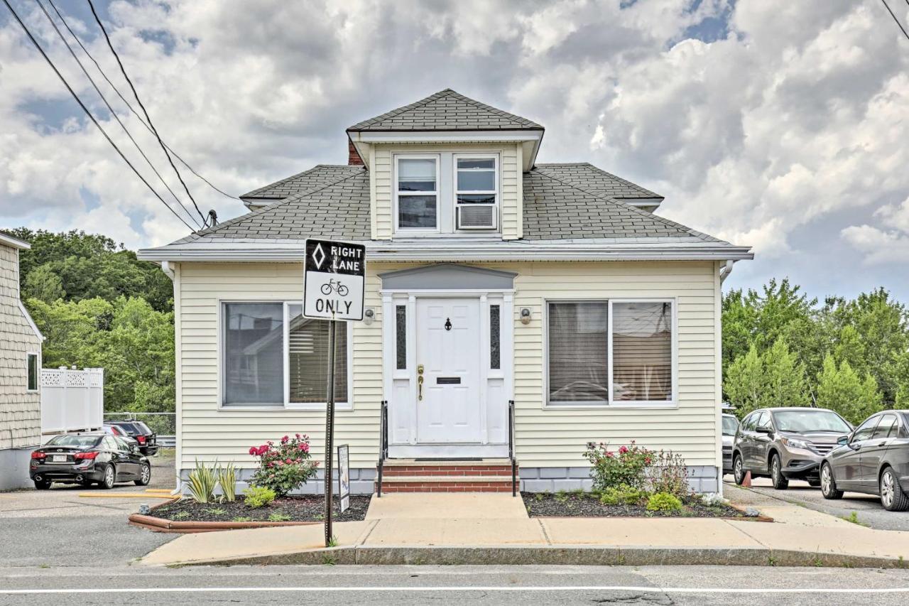 Old Orchard Beach Home With Patio Walk To Beach Eksteriør bilde